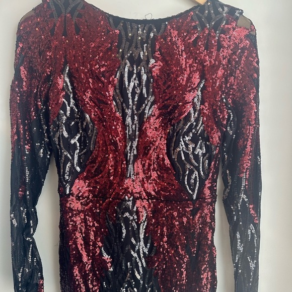 Goddiva Sequin Gown - Picture 2 of 4